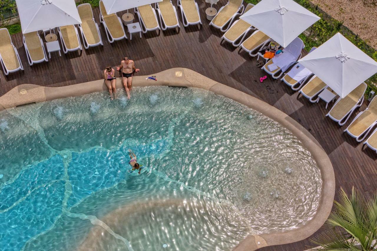Almaluna Hotel & Resort Альба-Адриатика Экстерьер фото